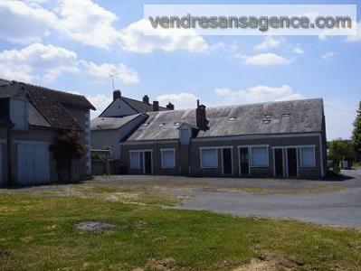 A vendre ensemble immobilier situ� � Genill� en Indre et Loire, pr�s de Loches !